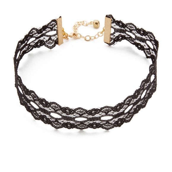 VANESSA MONEY Wide Lace Choker Necklace - Picture 2 of 3